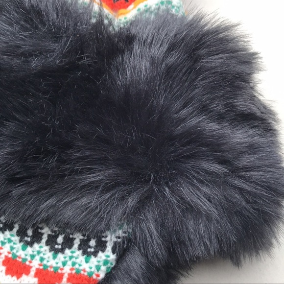 SOLD!!! Free People x Urban Outfitters Vegan Black Fur Pom Pom Winter Trapper Ha - Picture 5 of 13